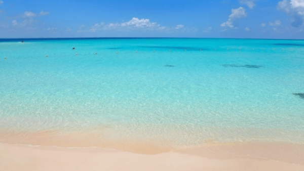 Isla Mujeres en Catamarán + Excursión a Chichén Itzá + Cozumel en Catamarán + Excursión a Tulum 4×1